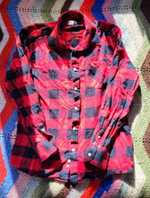 Load image into Gallery viewer, Light Strength Flannel